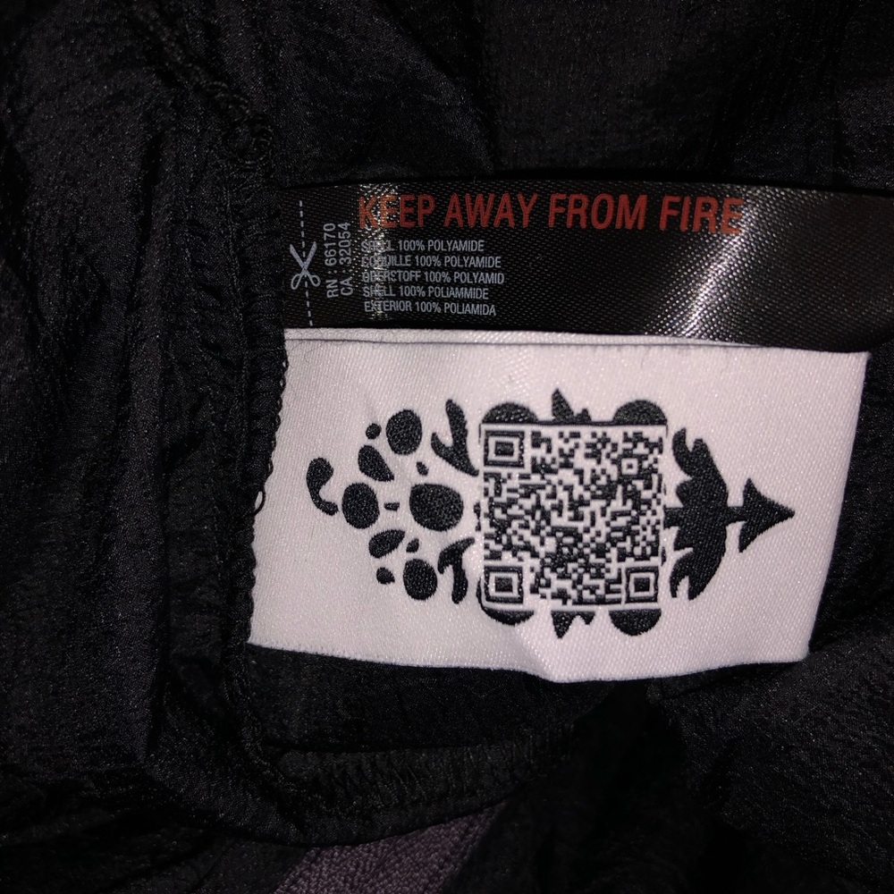 NWOT Great Escape Run windbreaker by FP Movement from Free People in size Medium - Picture 12 of 14